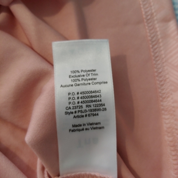 Aritzia TNA Logo Pink T-shirt Size XXS - Picture 5 of 8